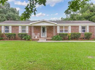 1037 Isabella Rd, Cantonment, FL 32533