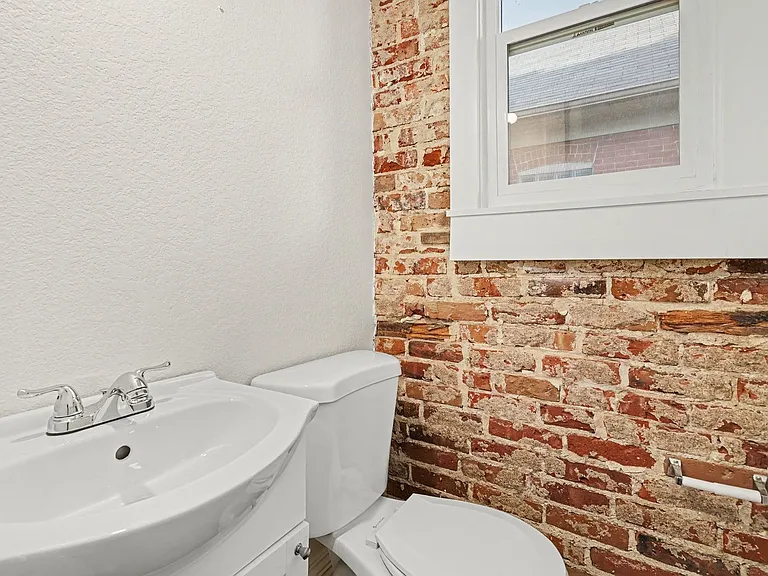 1301 S Lincoln St — Photo 23