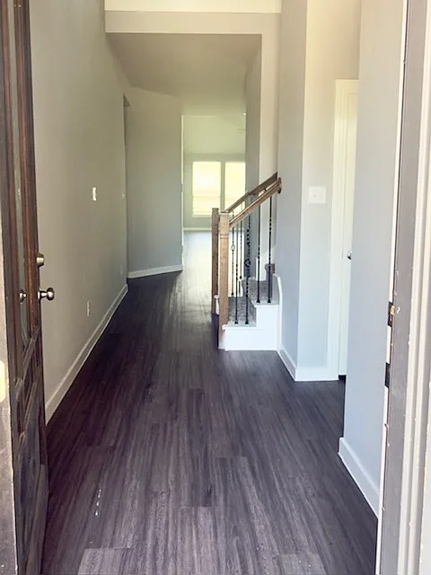 4 bed, 2602 sqft, $2,799 — Photo 3