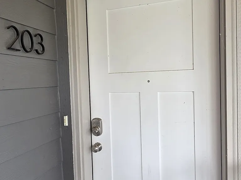 15713 35th Ave W #B203 — Photo 2