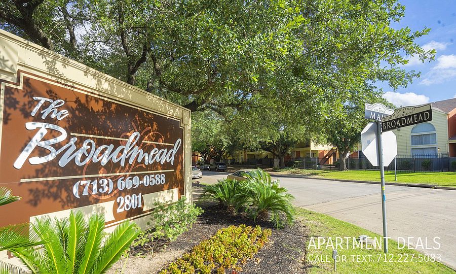 1st image of 2807 Broadmead Dr #1927