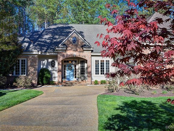 2nd image of 5053 Kings Pond Ct