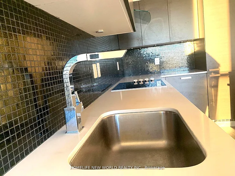11 Bogert Ave #805 — Photo 11