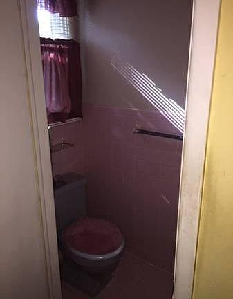 3rd image of 621 Seminole Ave