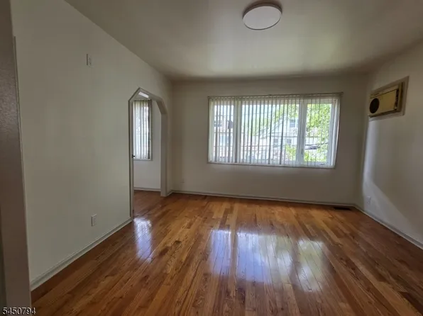 1364 Fremont Pl, Elizabeth, NJ 07208