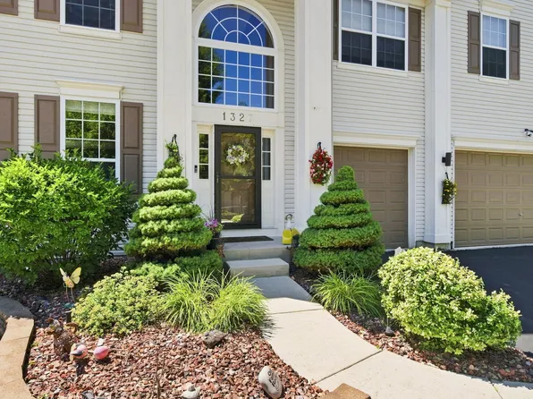 1327 Palisades Dr, Bolingbrook, IL 60490