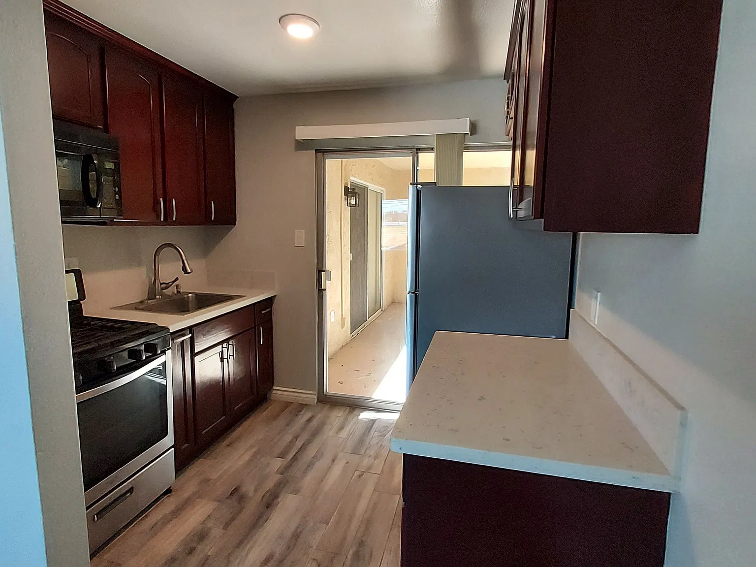 5246 Driftwood St — Photo 4