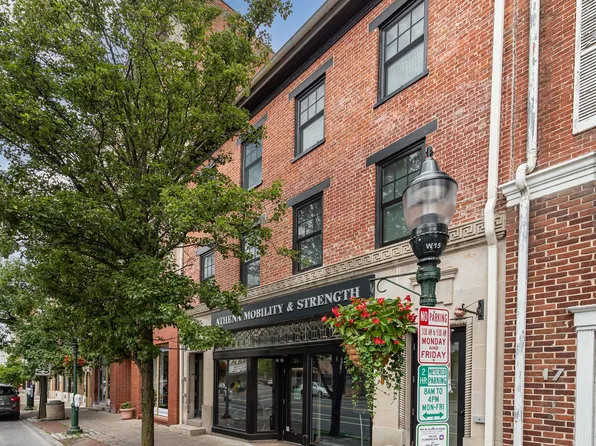 19-23 W High St