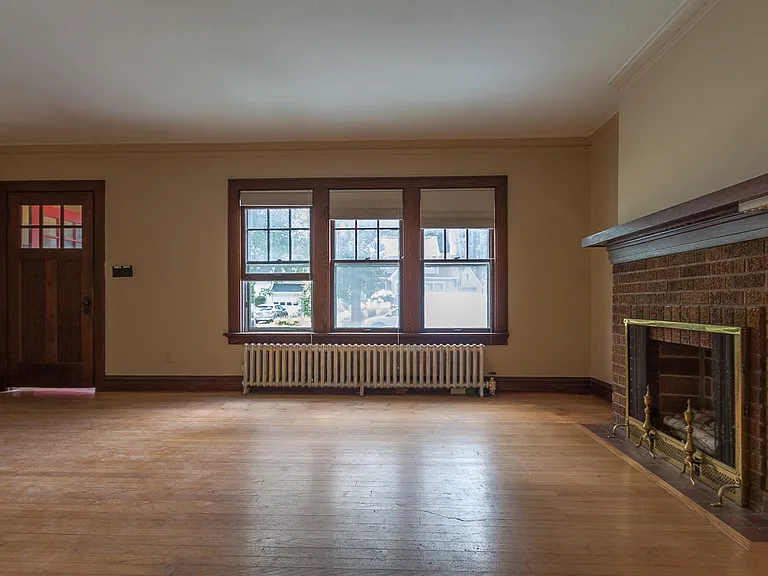 2642 Kendall Ave #1 — Photo 11