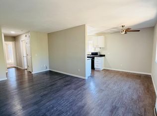 715 B St APT 7, Ramona, CA 92065