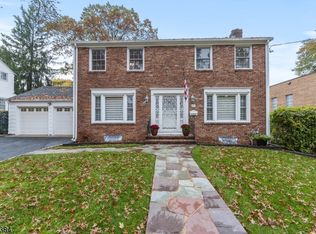 95 Hansbury Ave, Newark, NJ 07112