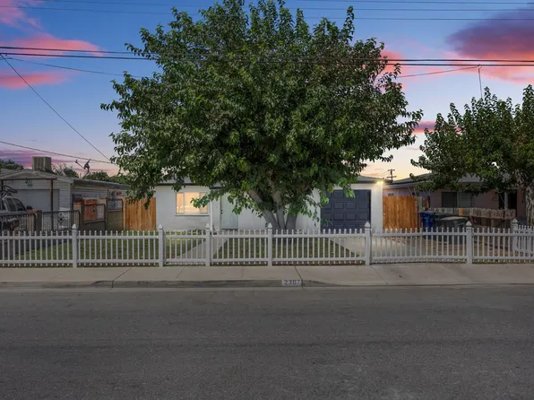 2307 Castro Lane, Bakersfield, CA 93304