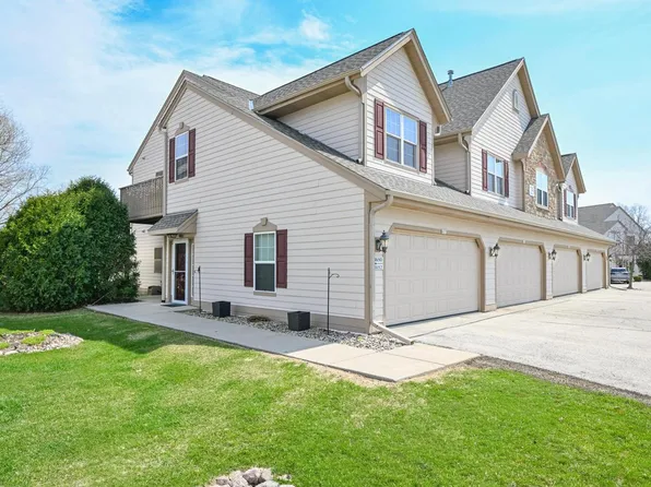 8650 South Roxbury WAY, Oak Creek, WI 53154