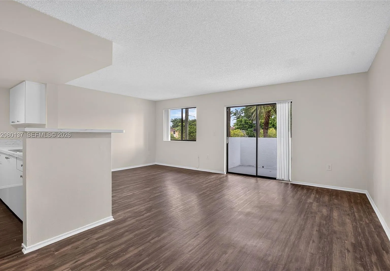Crescent Cove Condo — Photo 2