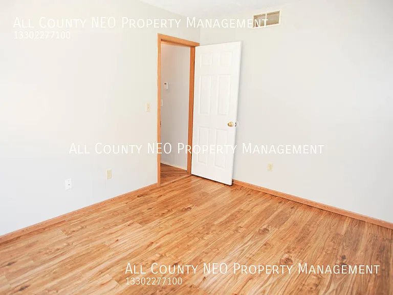 1641 Coventry Rd #UP — Photo 13