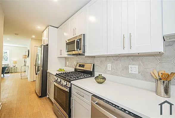 5014 Nash St NE — Photo 9
