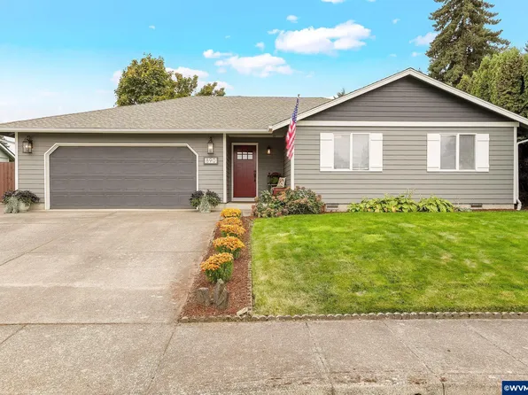 890 N 10th Pl, Aumsville, OR 97325