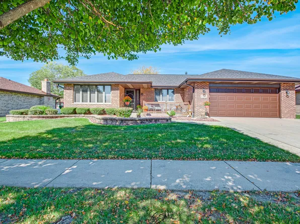 8300 162nd Pl, Tinley Park, IL 60477
