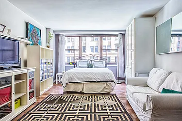 Sold by The Bamberger Group