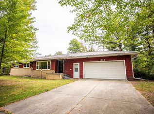 1984 Circle Dr, Mosinee, WI 54455