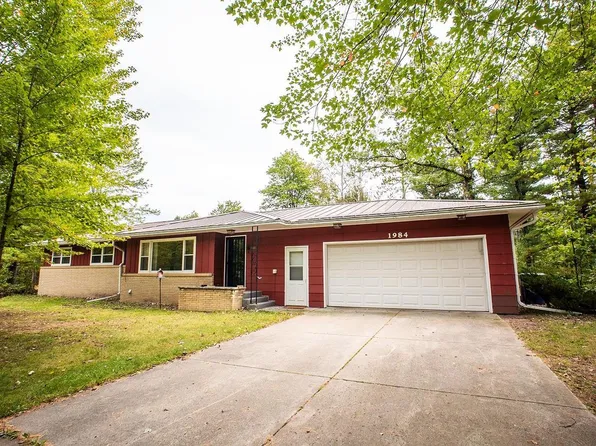 1984 CIRCLE DRIVE, Mosinee, WI 54455