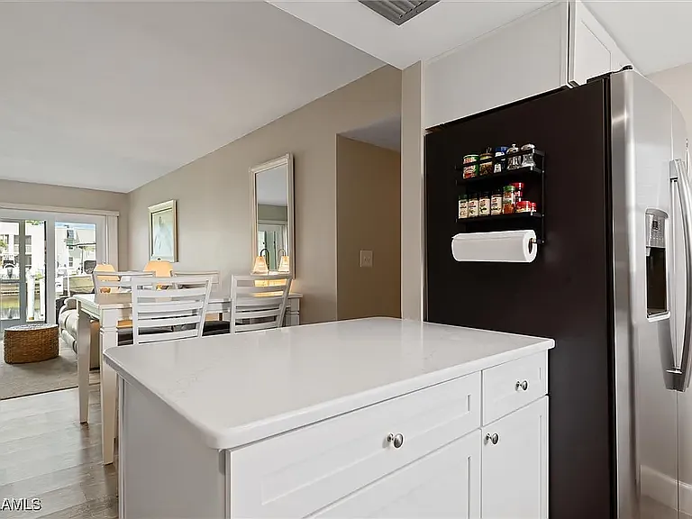 311 Garvin St #305B — Photo 18