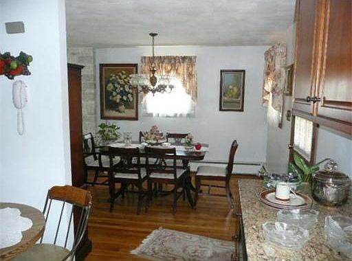 3rd image of 87 Pine Valley Dr