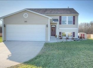 14639 Ivorystone Dr NE, Cedar Springs, MI 49319