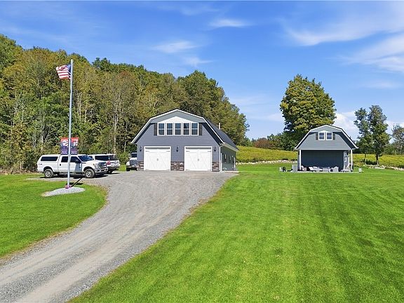 3rd image of 227 Allen Rd #B