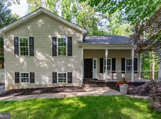 1125 Oakland Dr, King George, VA 22485