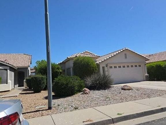 3rd image of 3801 N 125th Dr