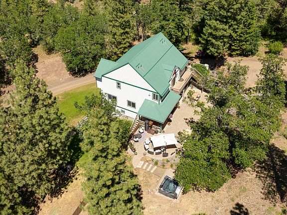 3rd image of 304 Toad Rd