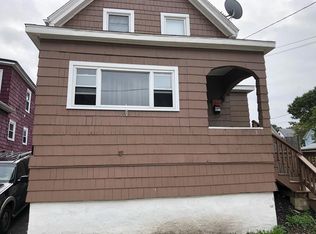 84 Sheridan St, Lynn, MA 01902