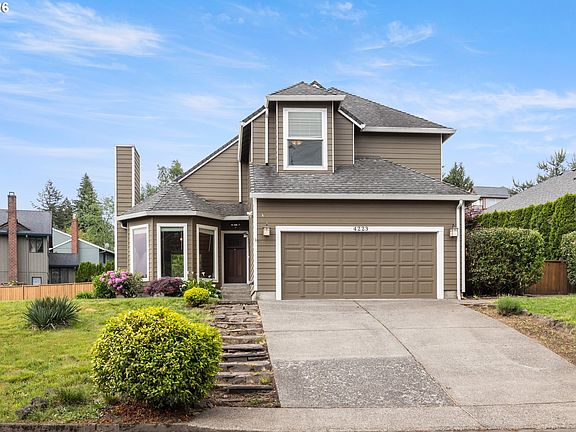 4th image of 4223 SE Anderegg Dr