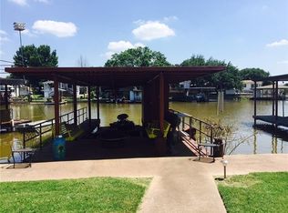 417 Brazos Harbor Dr, Granbury, TX 76048
