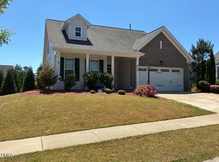 904 Traditions Ridge Dr, Wake Forest, NC 27587