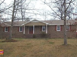 45 Lakeview Dr SE, Lindale, GA 30147