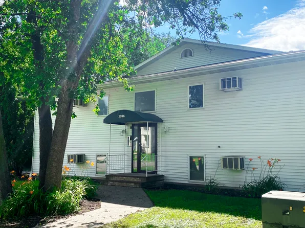 Apartments on 7th, 1014 7th St N #8b42d2985, Fargo, ND 58102
