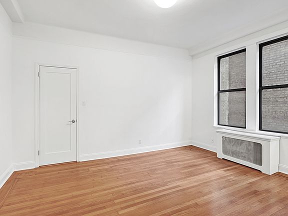 2nd image of 347 W 55th St APT 5M