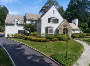 4 Park Ln, Madison, NJ 07940