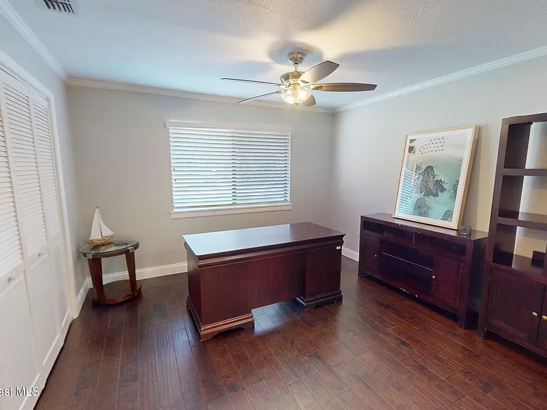 216 Country Club Dr — Photo 20
