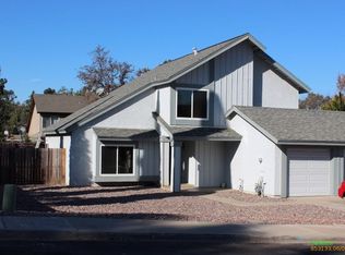 902 Carriage Dr, San Marcos, CA 92069