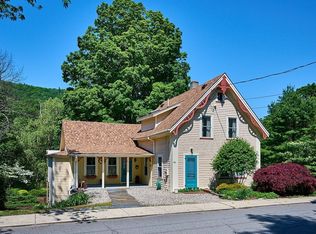 90 Main St, Shelburne, MA 01370