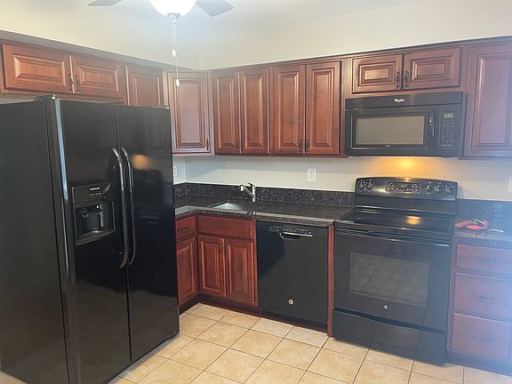 5th image of 7336 Mossy Brink Ct