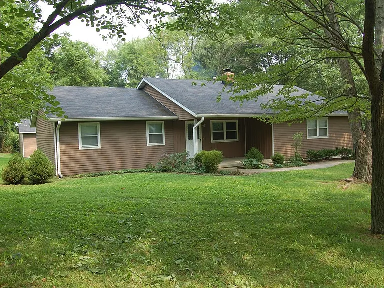 7165 Noel Rd — Photo 3