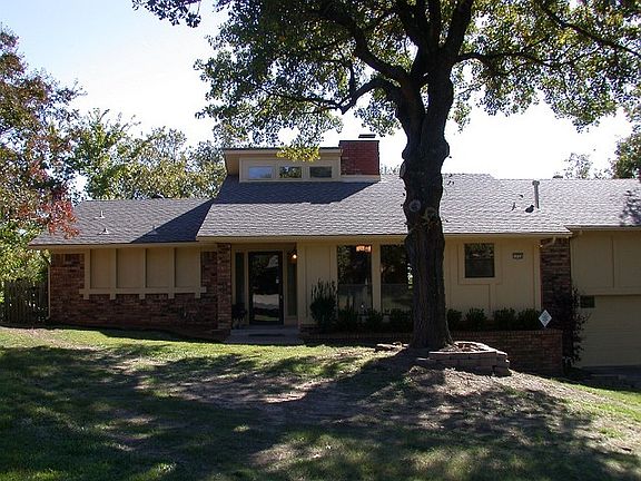 Front view, split level 