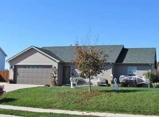 204 Deborah Dr, Fremont, IN 46737