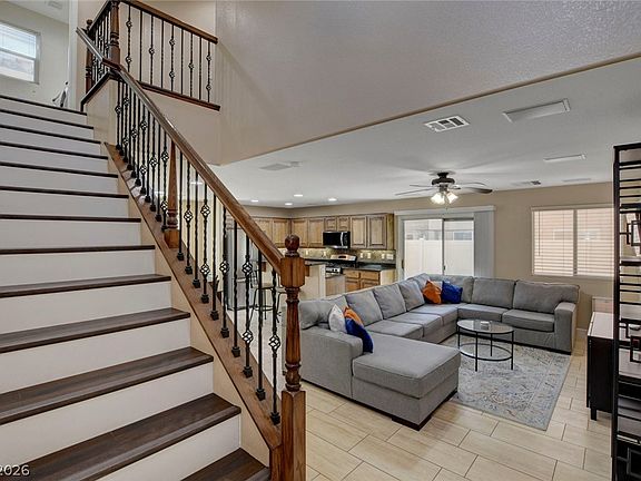 3rd image of 6801 Weeping Fig Ct