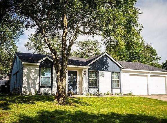 2nd image of 3716 French Wood Dr