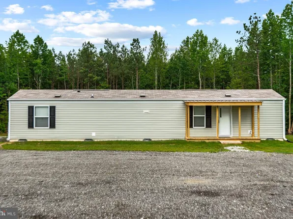 568 Reed Bridge Farm Rd, Bruington, VA 23023